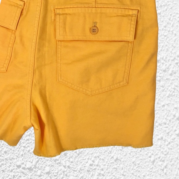 GAP Yellow Utility Short Size 8 - Picture 5 of 9
